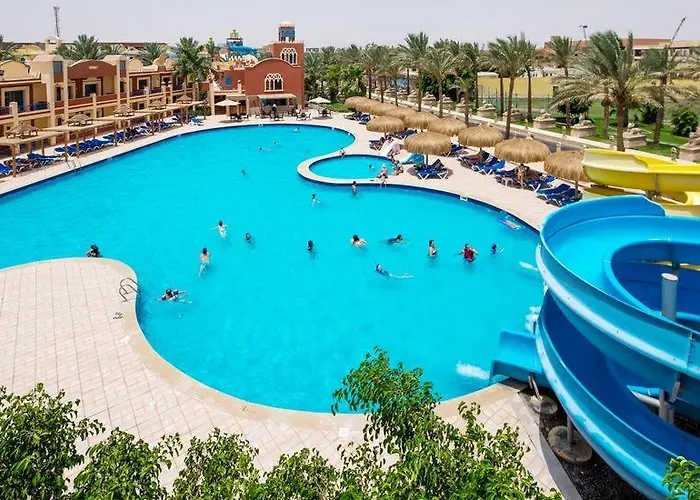 Deluxe Chalets At View Aqua & Aqua Park By Nando Resort