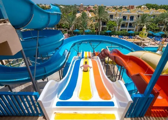 Deluxe Chalets At View Aqua & Aqua Park By Nando * Hurghada